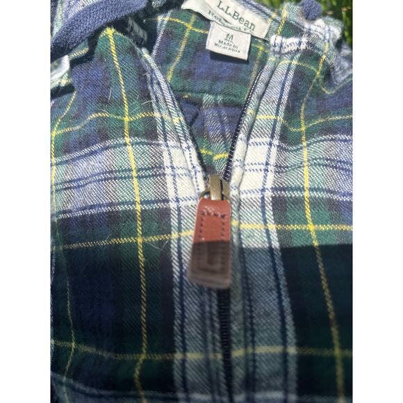 LL Bean Flannel Shirt Womens M Green Scotch Plaid Relaxed Fit Zip Hoodie Pockets - Picture 3 of 9